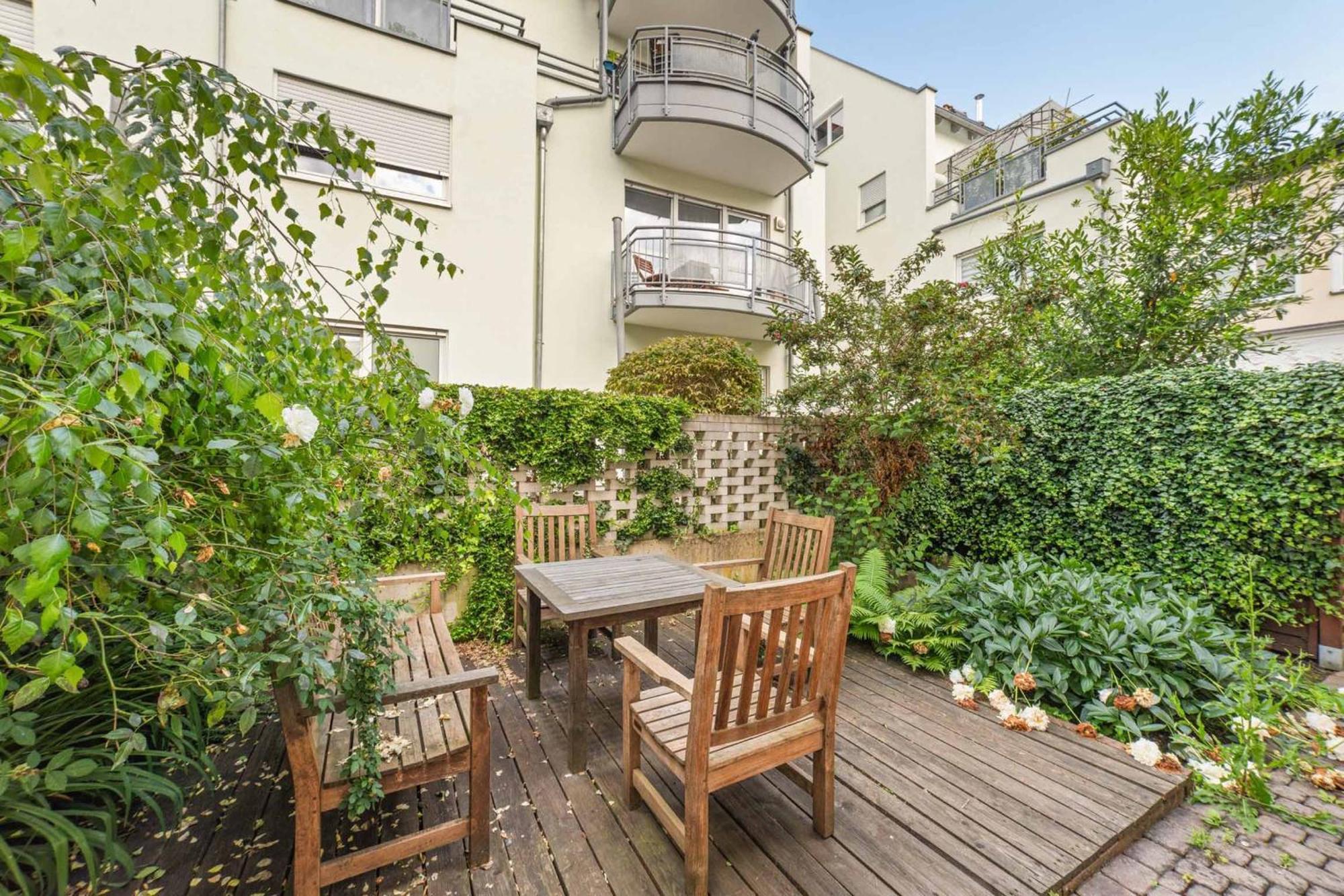 Apartment Am Albertsplatz Кобург Экстерьер фото